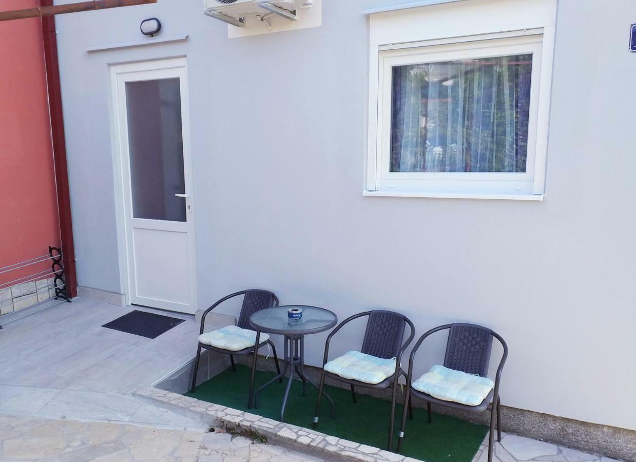 Villa Dora ##3 Цриквениця Екстер'єр фото